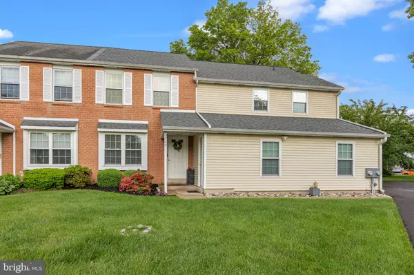 560-B THRUSH CT, Yardley, PA 19067