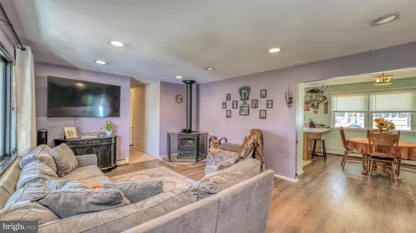 Tuckerton, NJ 08087,61 LEITZ BLVD