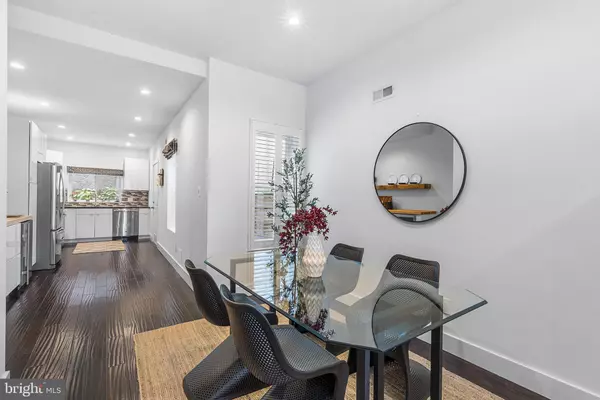 Philadelphia, PA 19130,934 N 30TH ST