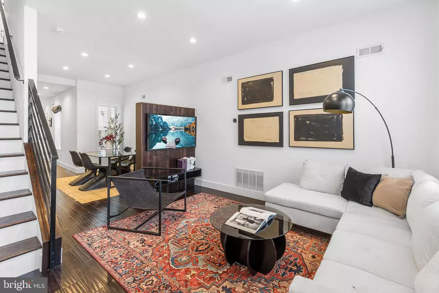 934 N 30TH ST, Philadelphia, PA 19130