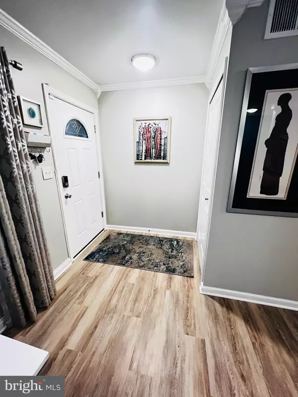 Burtonsville, MD 20866,3833 LANSDALE CT #82