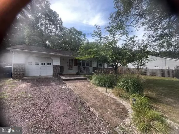 Tuckerton, NJ 08087,67 LEITZ BLVD