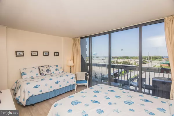 Ocean City, MD 21842,9900 COASTAL HWY #403