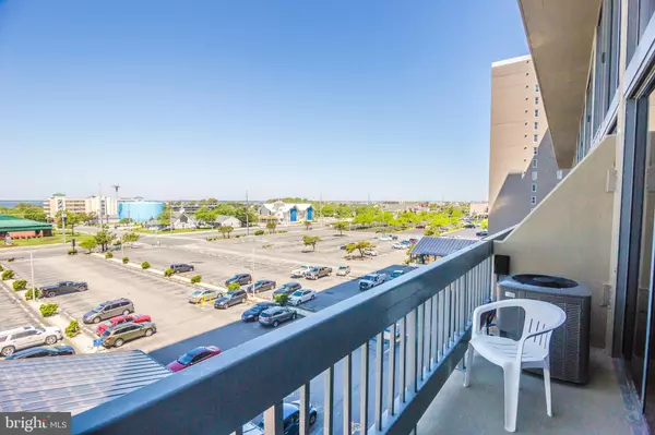 Ocean City, MD 21842,9900 COASTAL HWY #403