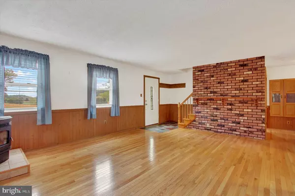 Spring Grove, PA 17362,2748 JEFFERSON RD