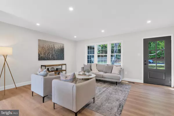 Toms River, NJ 08753,968 GOOSE CREEK RD