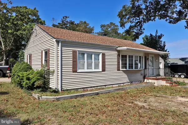 Waretown, NJ 08758,17 PENNSYLVANIA AVE