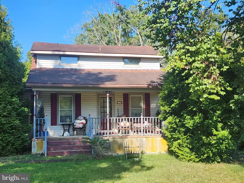 1198 S SPRING RD, Vineland, NJ 08361