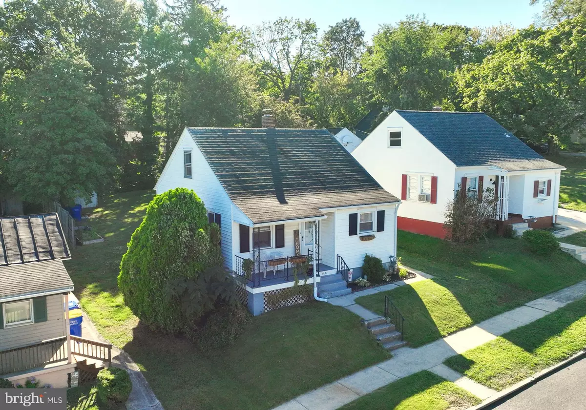 York, PA 17403,1037 LANCASTER AVE