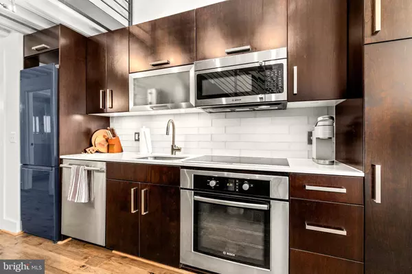 Washington, DC 20009,1401 R ST NW #206