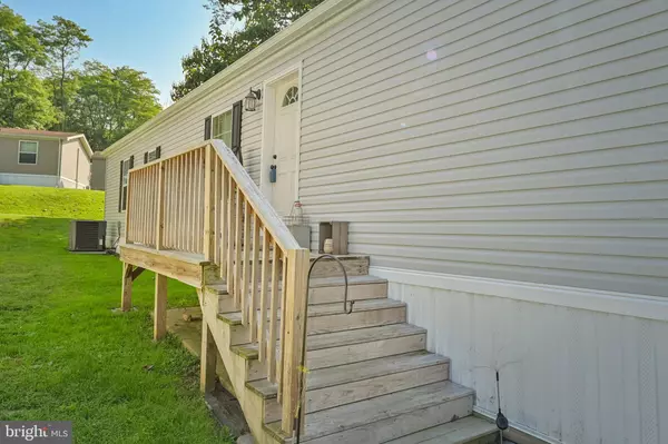New Providence, PA 17560,3 PONDEROSA LN