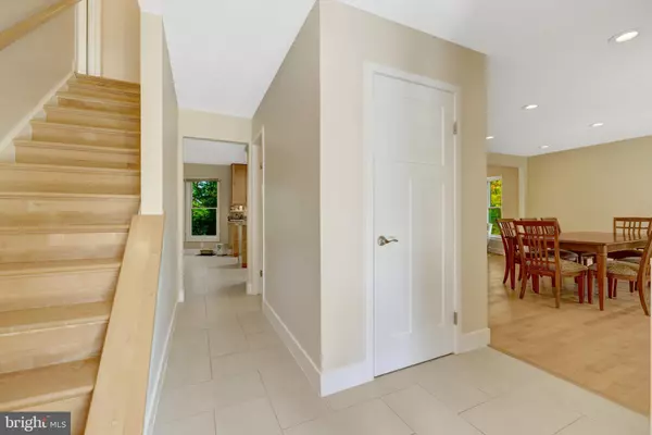 Reston, VA 20194,11637 QUAIL RIDGE CT