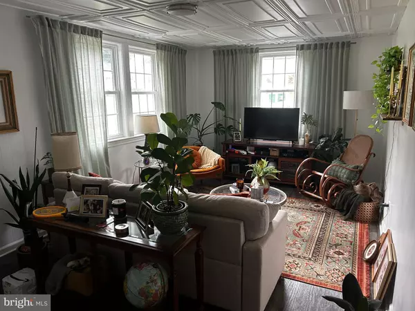 Bowling Green, VA 22427,209 MAURY AVE