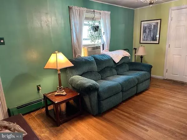 Silverdale, PA 18962,155 GREEN ST