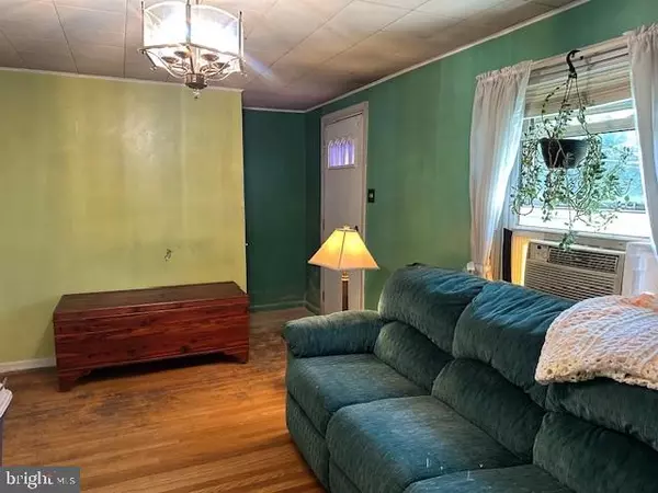 Silverdale, PA 18962,155 GREEN ST