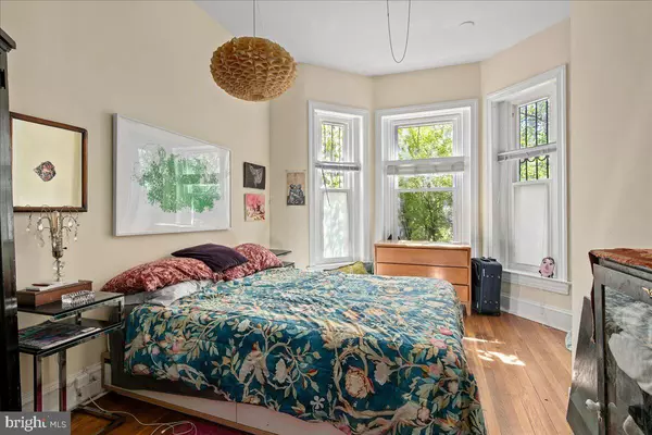 Washington, DC 20010,1741 KILBOURNE PL NW