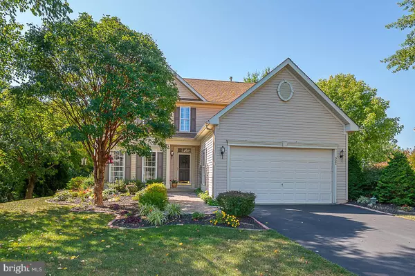 902 COLONIAL CT,  Coatesville,  PA 19320