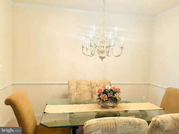 Waldorf, MD 20602,11652 HEART RIVER CT