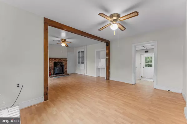 Doylestown, PA 18901,158 W BUTLER AVE