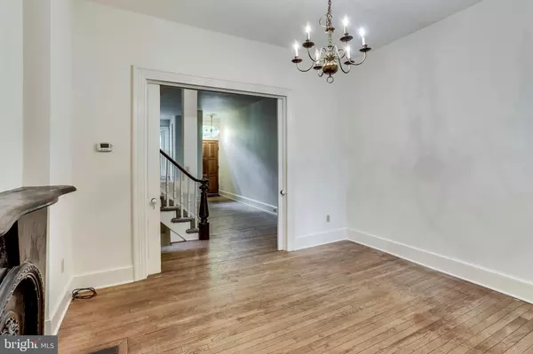 Washington, DC 20009,1824 16TH ST NW