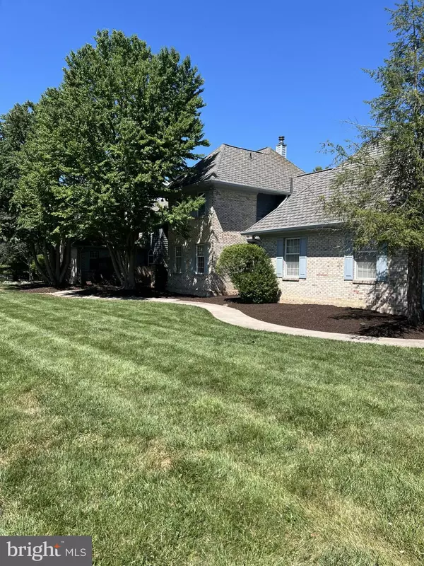 Newtown, PA 18940,1659 WRIGHTSTOWN RD