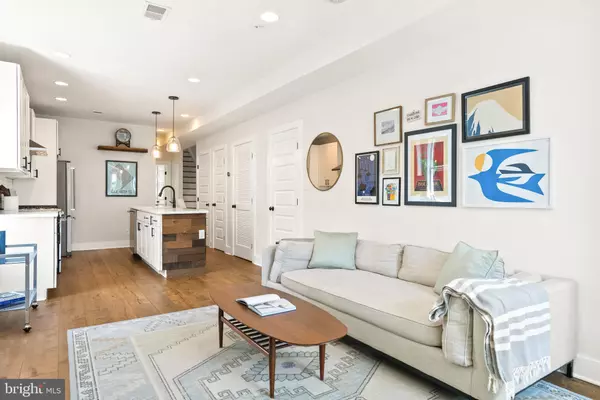 Washington, DC 20001,781 COLUMBIA RD NW #1