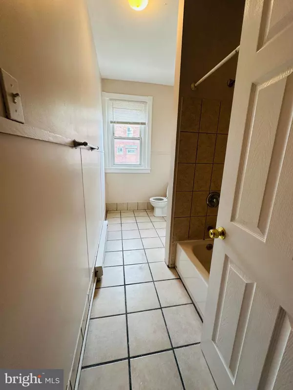 Philadelphia, PA 19143,5646 CHESTER AVE #FL 2