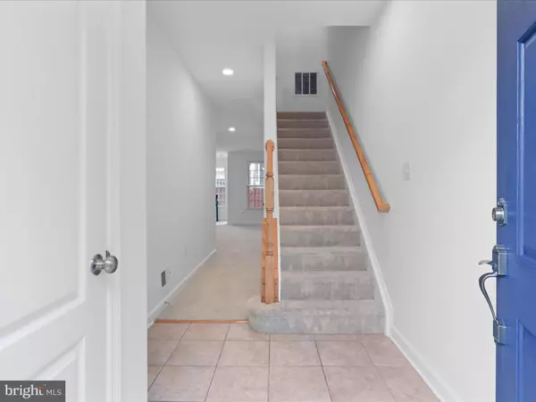 Brambleton, VA 20148,42538 MAGELLAN SQ