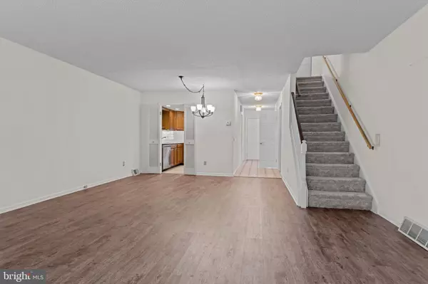 Wallingford, PA 19086,433 SAYBROOK LN #176