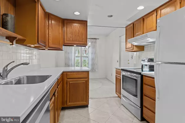 Wallingford, PA 19086,433 SAYBROOK LN #176