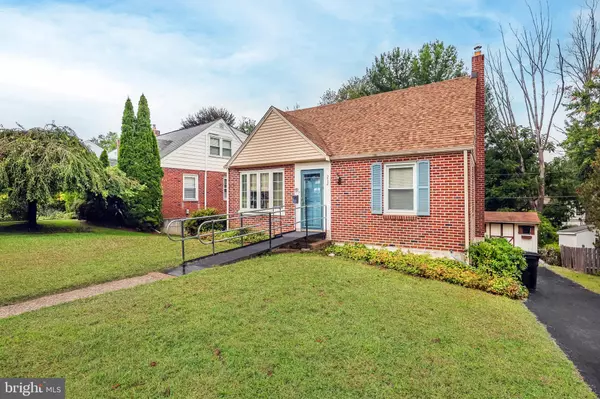 Havertown, PA 19083,212 GOLF HILLS RD