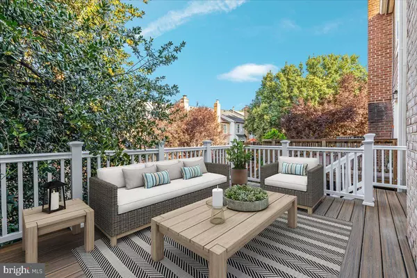 North Bethesda, MD 20852,6 LOGANWOOD CT