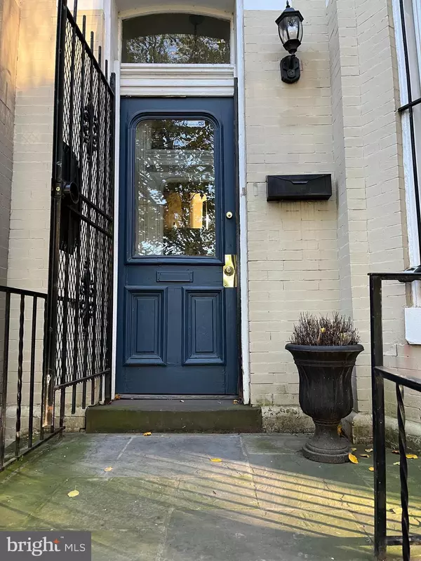 Washington, DC 20009,1510 R ST NW