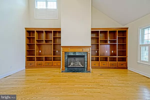 Lewes, DE 19958,5 OCEAN VIEW CT