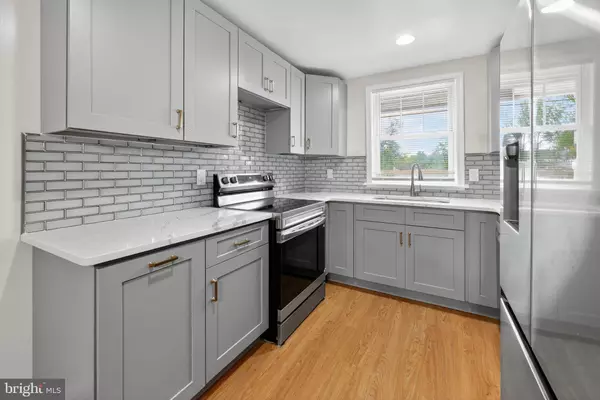 New Castle, DE 19720,13 OAKMONT DR