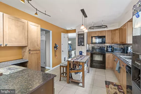 Morrisville, PA 19067,413 ALDEN AVE