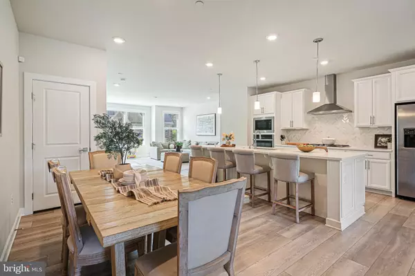 Columbia, MD 21044,7614 CROSS CREEK DR