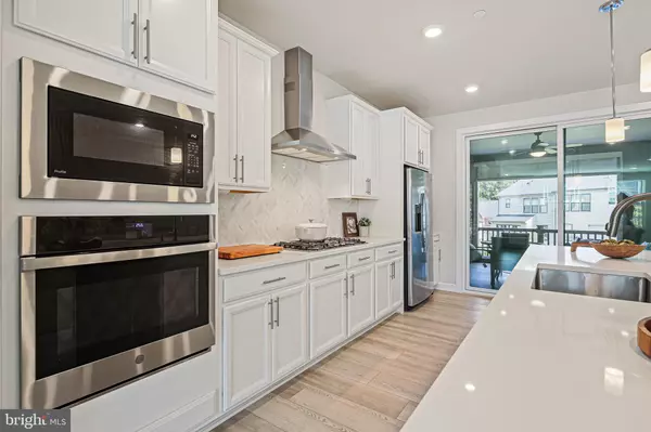 Columbia, MD 21044,7614 CROSS CREEK DR