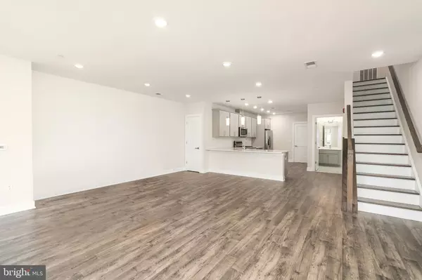 Skillman, NJ 08558,110 VILLAGE DR