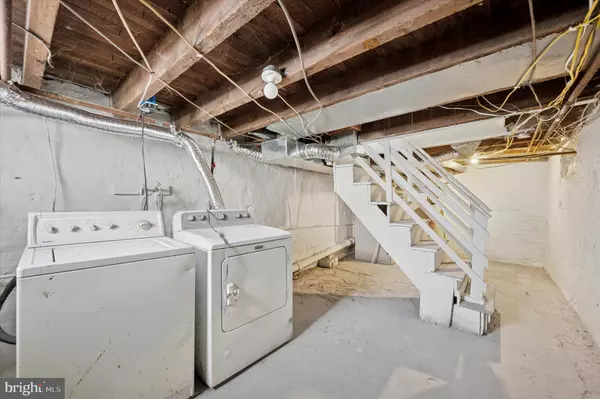 Philadelphia, PA 19119,182 E SHARPNACK ST