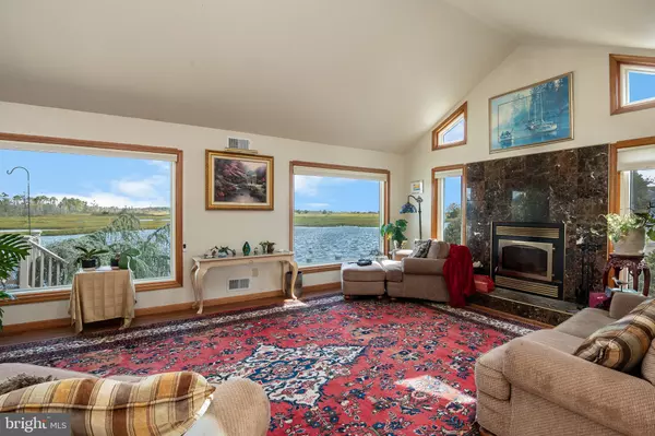 Forked River, NJ 08731,709 RICHMOND DR