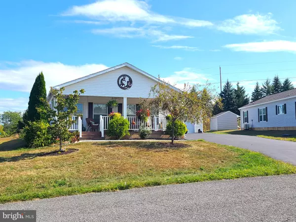 132 GLENRIDGE DR, Carlisle, PA 17015