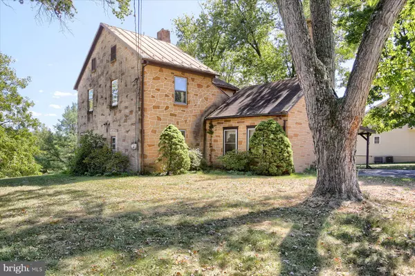 181 SHATTO DRIVE,  Carlisle,  PA 17013