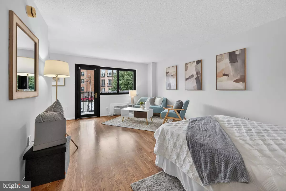 Washington, DC 20009,1816 NEW HAMPSHIRE AVE NW #201