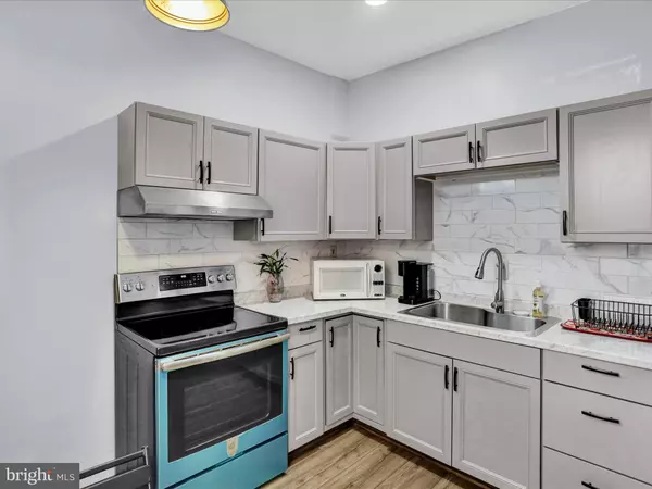 Reading, PA 19604,816 DOUGLASS ST