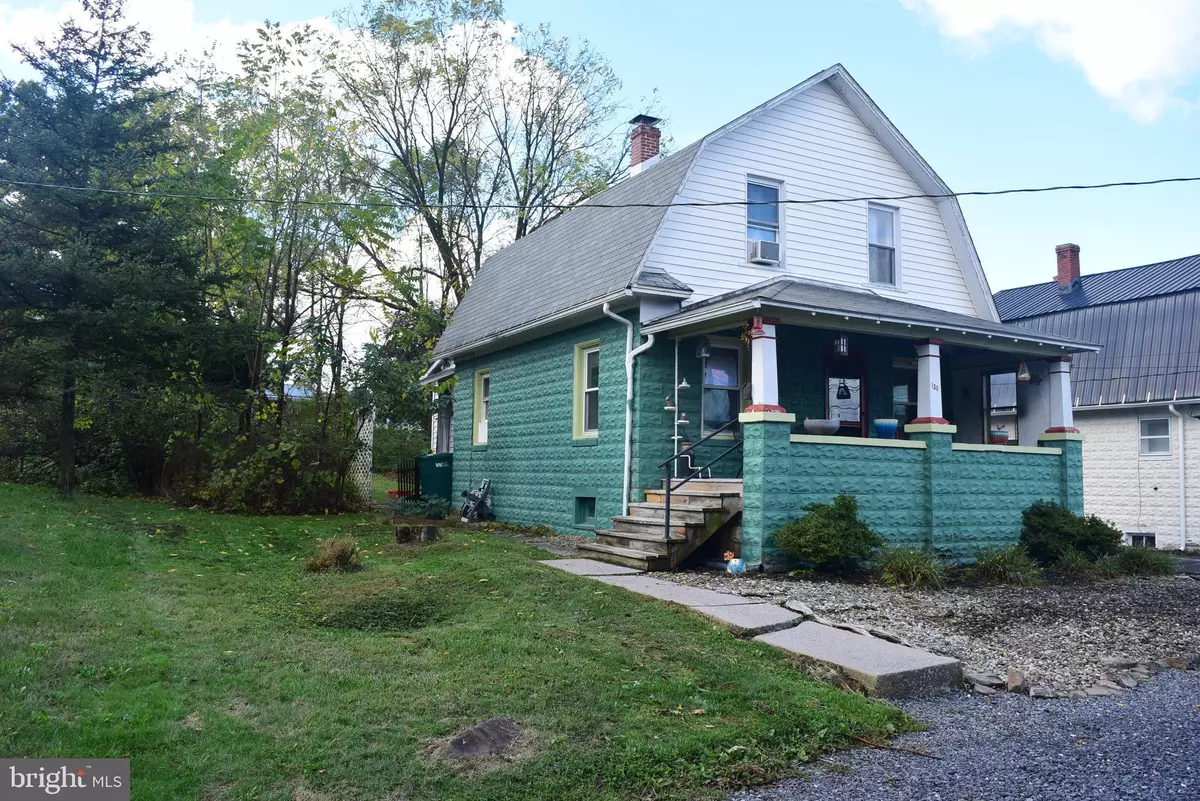 Pleasant Gap, PA 16823,130 NOLL ST
