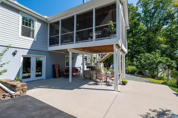 Troy, VA 22974,4553 WOODS EDGE RD