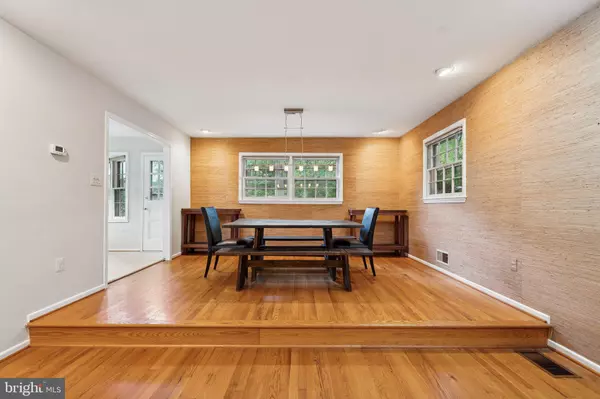 Fairfax, VA 22032,10600 VENNARD PL