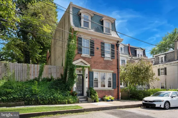 Philadelphia, PA 19118,124 E CHESTNUT HILL AVE