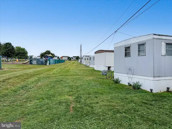 Dover, PA 17315,3720 DAVIDSBURG RD #C7